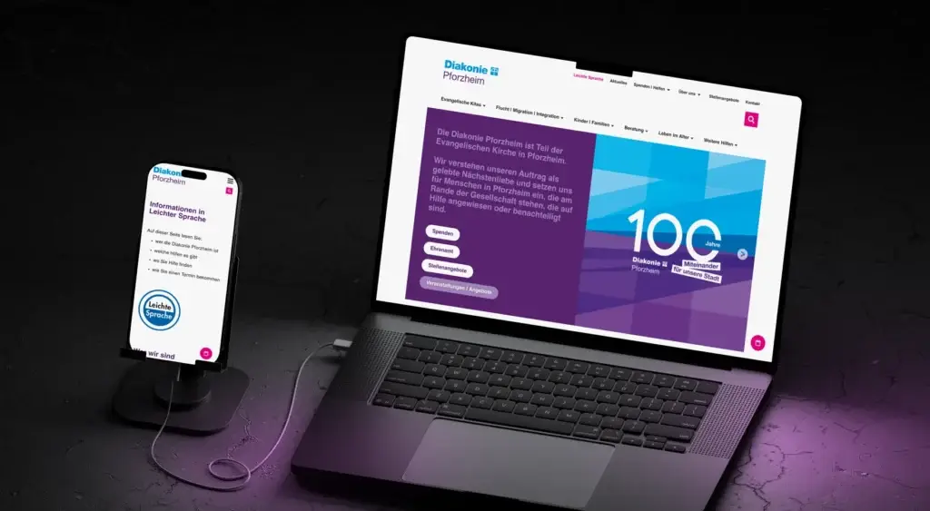 Website der Diakonie Pforzheim auf Laptop und Smartphone